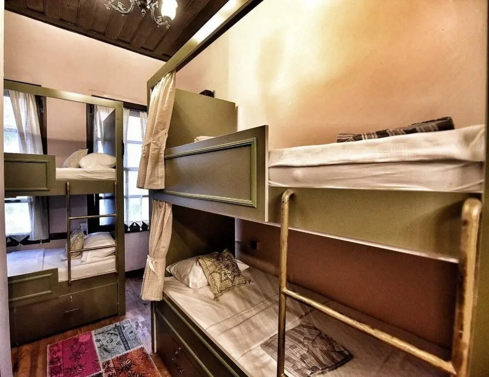 Lords Hostel & Pub — 5-Star Luxury Hotel in Antalya, Turkey