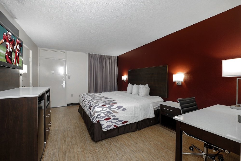 Red Roof Inn Gadsden - photo 7