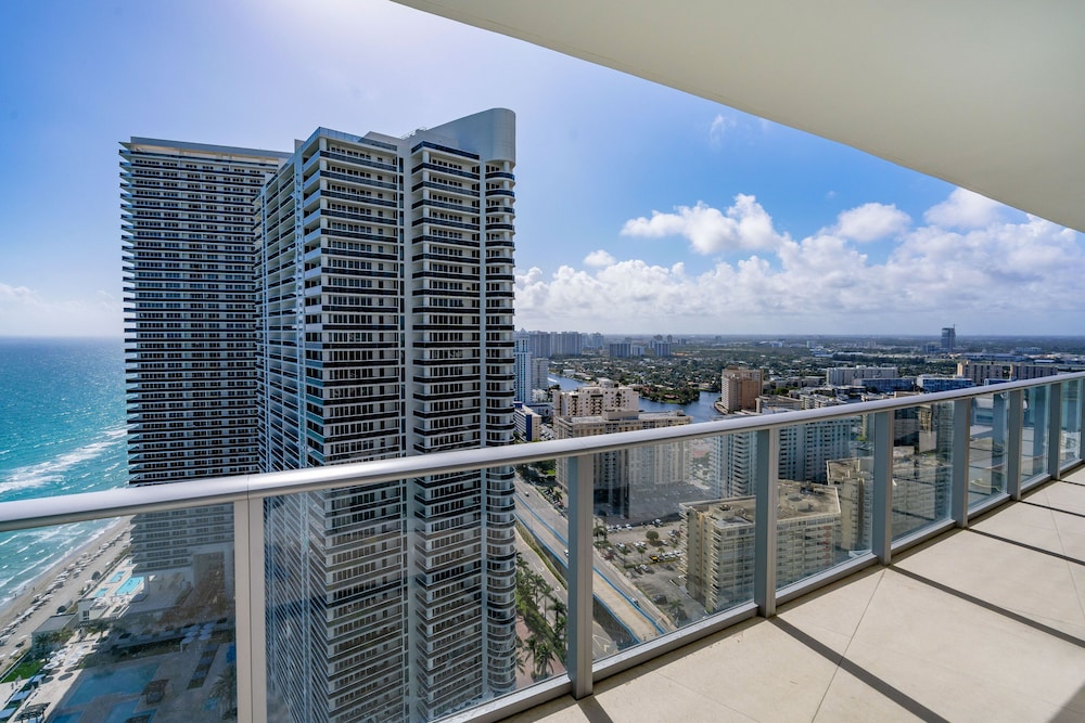 Private Ocean Condos Hyde Beach Resort - photo 126