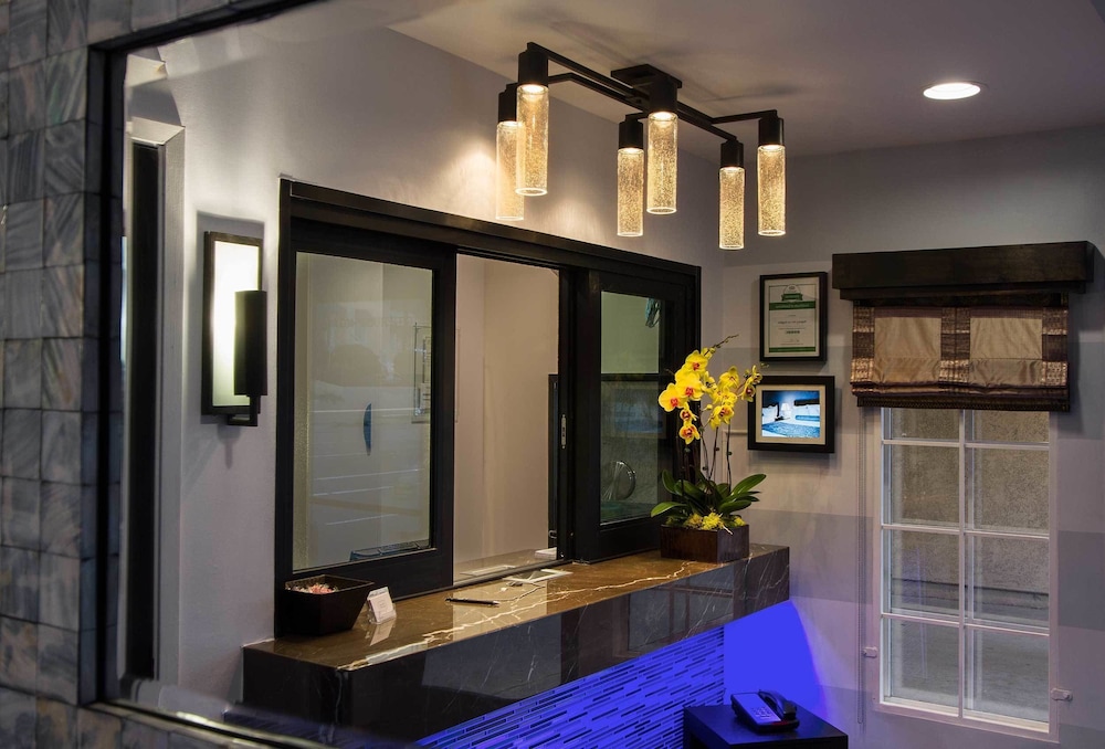 Regency Inn Los Angeles - photo 7