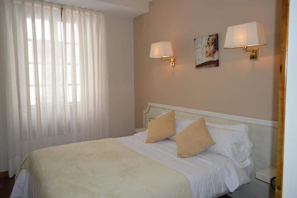 Hotel Los Robles — Cangas De Onis — photo 4