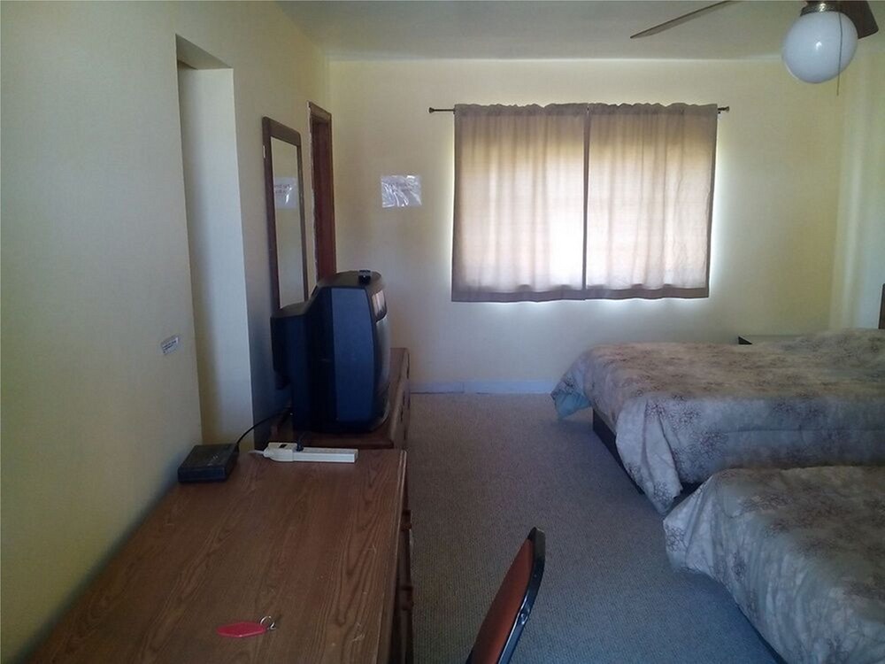 Mountaineer Motel - photo 12