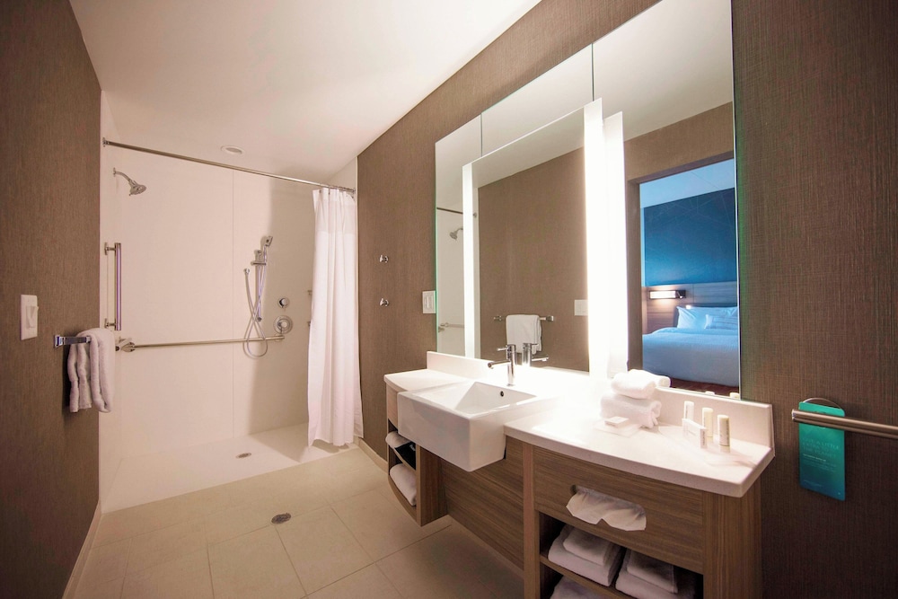 SpringHill Suites by Marriott Athens Downtown University Area - photo 34