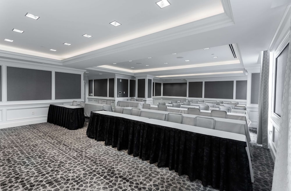 Hilton Columbus at Easton - photo 64