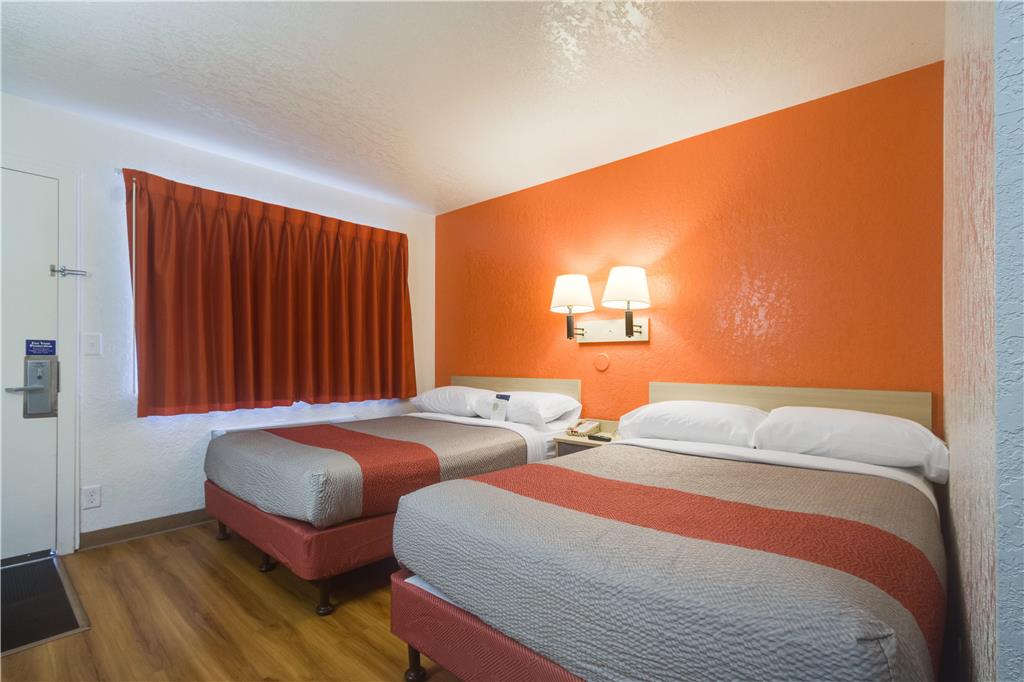 Motel 6 Lakewood CO - photo 24