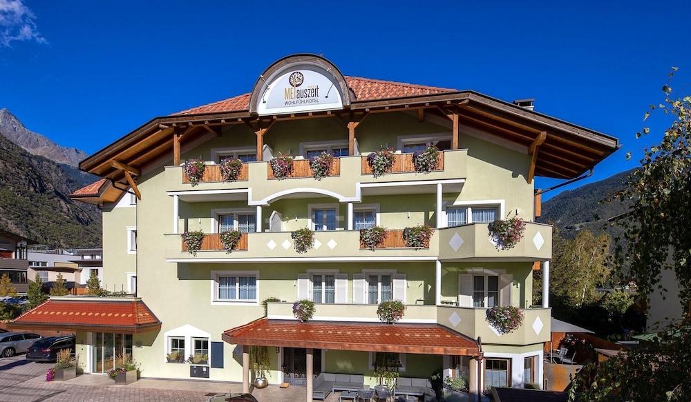 Wohlfühlhotel Mei Auszeit — hotel in Plaus