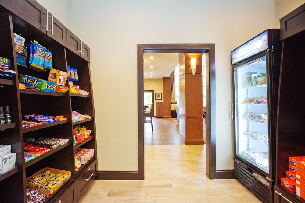 Staybridge Suites Austin South Interstate Hwy 35 by IHG - photo 32