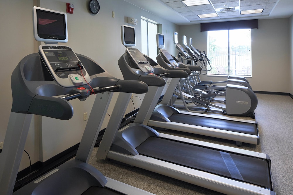 Hilton Garden Inn Evansville - photo 39
