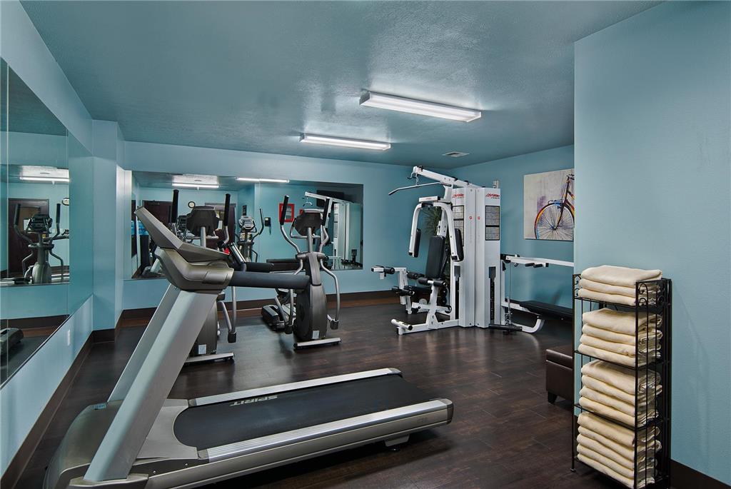Oxford Suites Downtown Spokane - photo 16