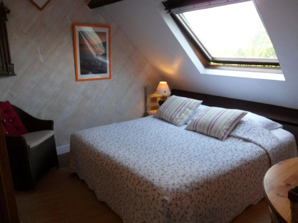 Maison Prairie Bonheur — 4-Star Luxury Hotel in Magny-Les-Hameaux, France
