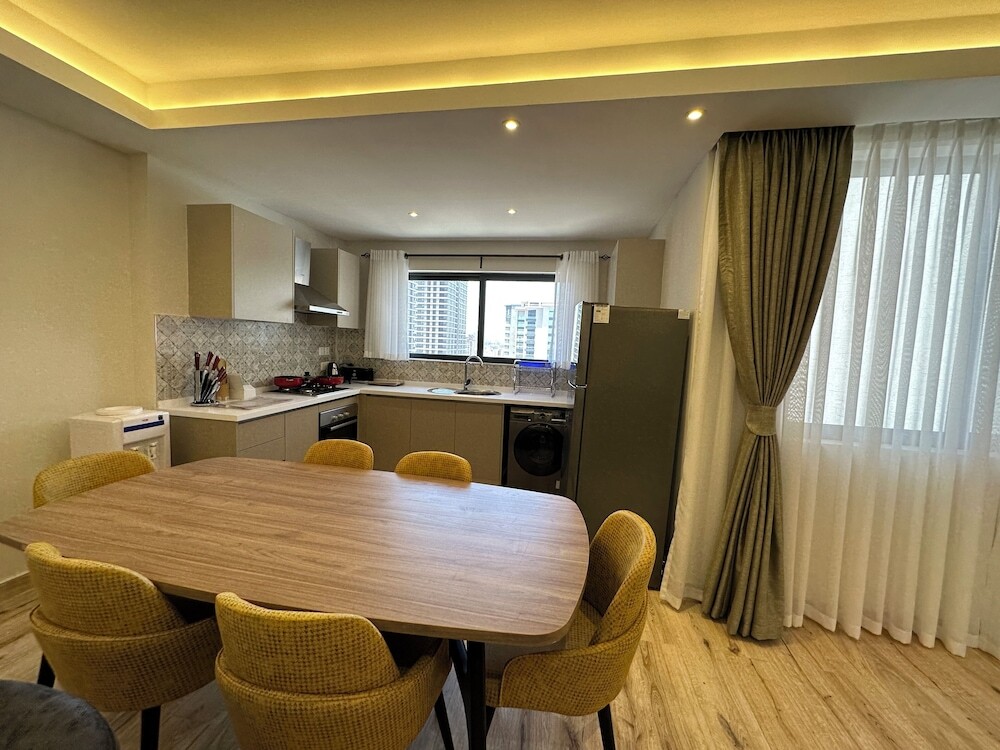 Elite Residence 1BR Apartment