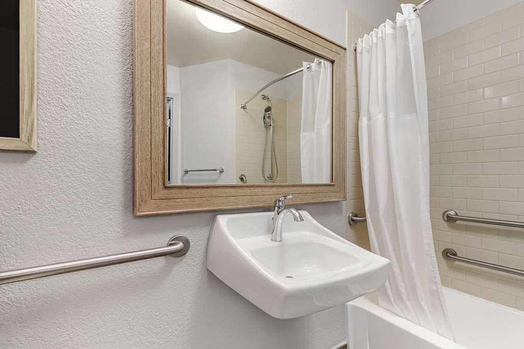 Sonesta Simply Suites Baltimore BWI Airport - photo 31