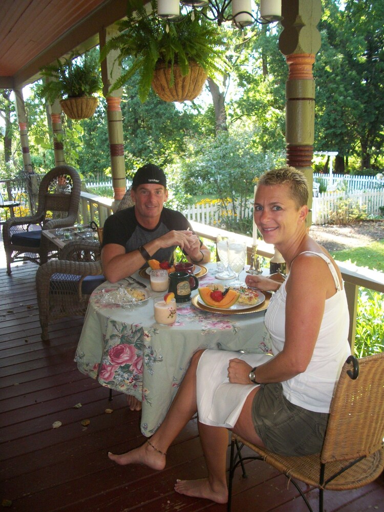 Apple Tree Lane Bed & Breakfast - photo 40