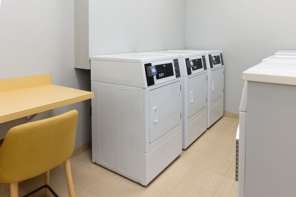 TownePlace Suites Erie - photo 28