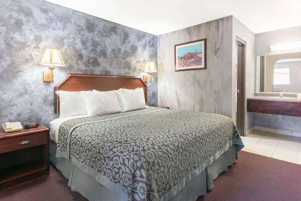 Days Inn by Wyndham Ruidoso Downs - photo 31
