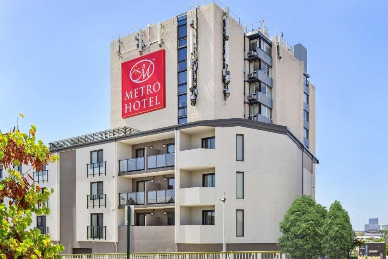 Metro Hotel Perth - last minute hotel in South Perth
