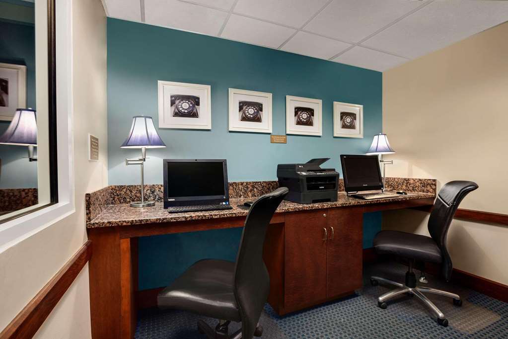 Country Inn & Suites by Radisson Virginia Beach - photo 37