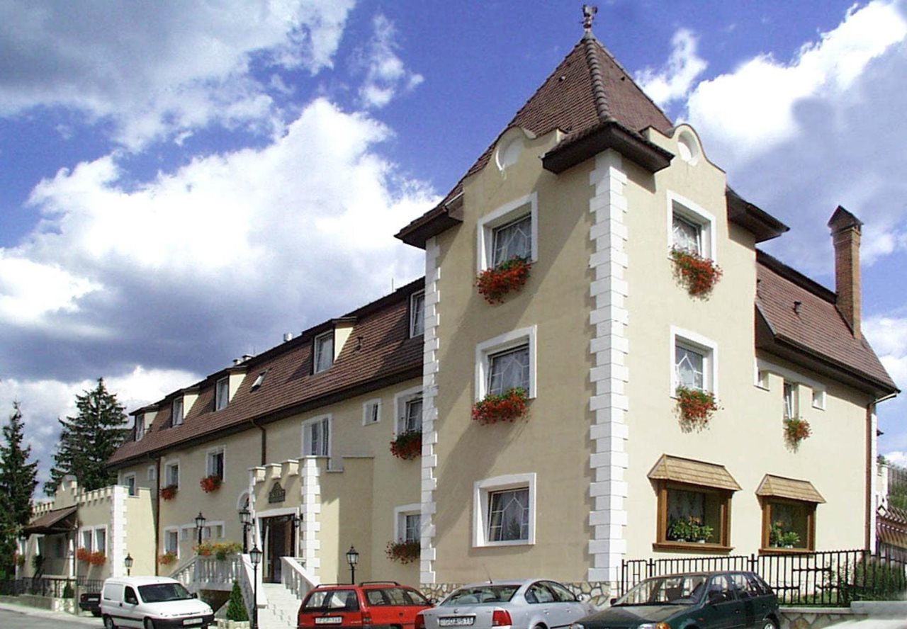 Kikelet Club Hotel in Miskolc, Hungary