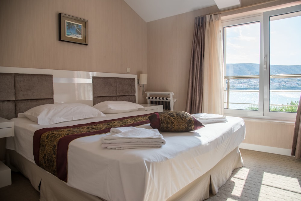 Hotel Park Smokva — Pag — photo 4