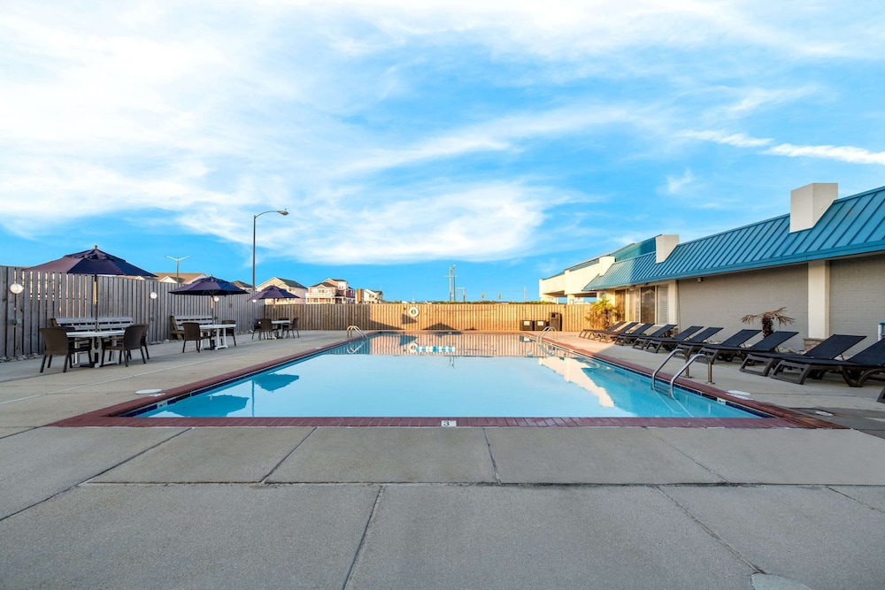 Comfort Inn On the Ocean - photo 48