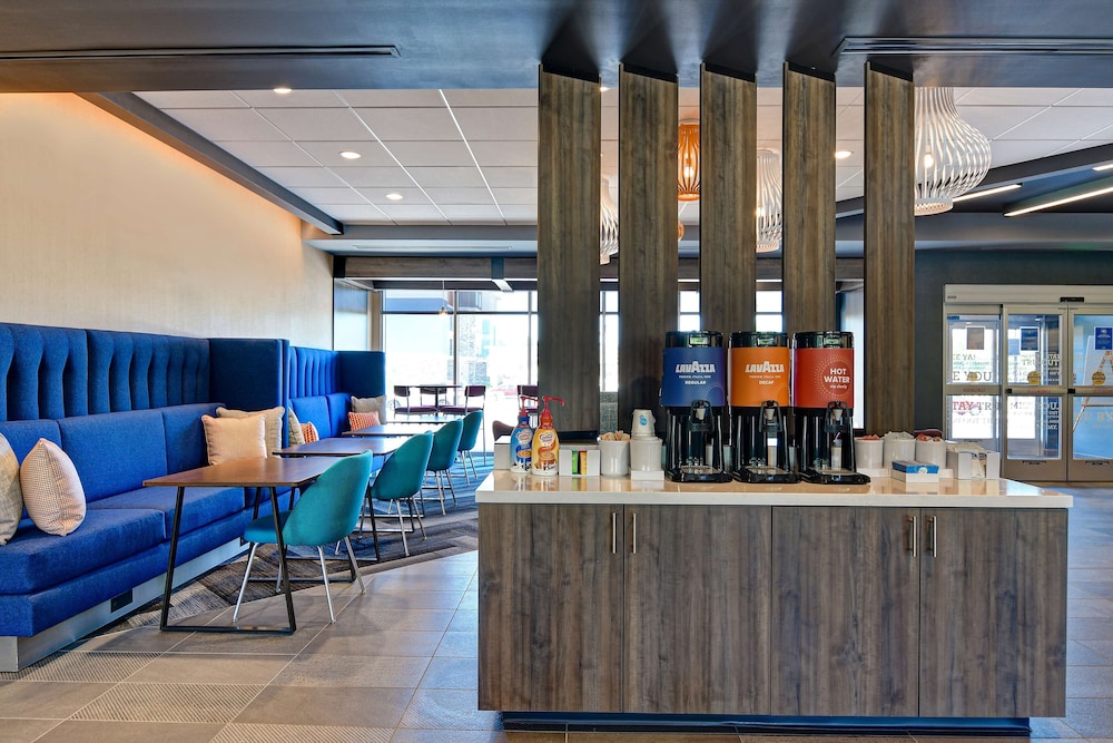 Tru by Hilton Rocky Mount - photo 3