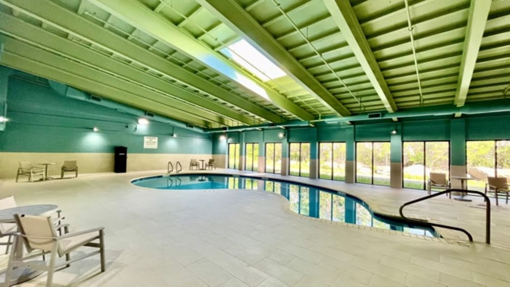 Holiday Inn Express Fall River North by IHG - photo 6