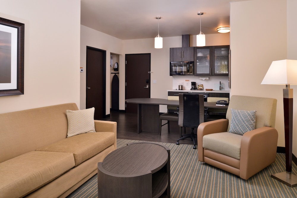 Candlewood Suites Austin Airport - photo 22