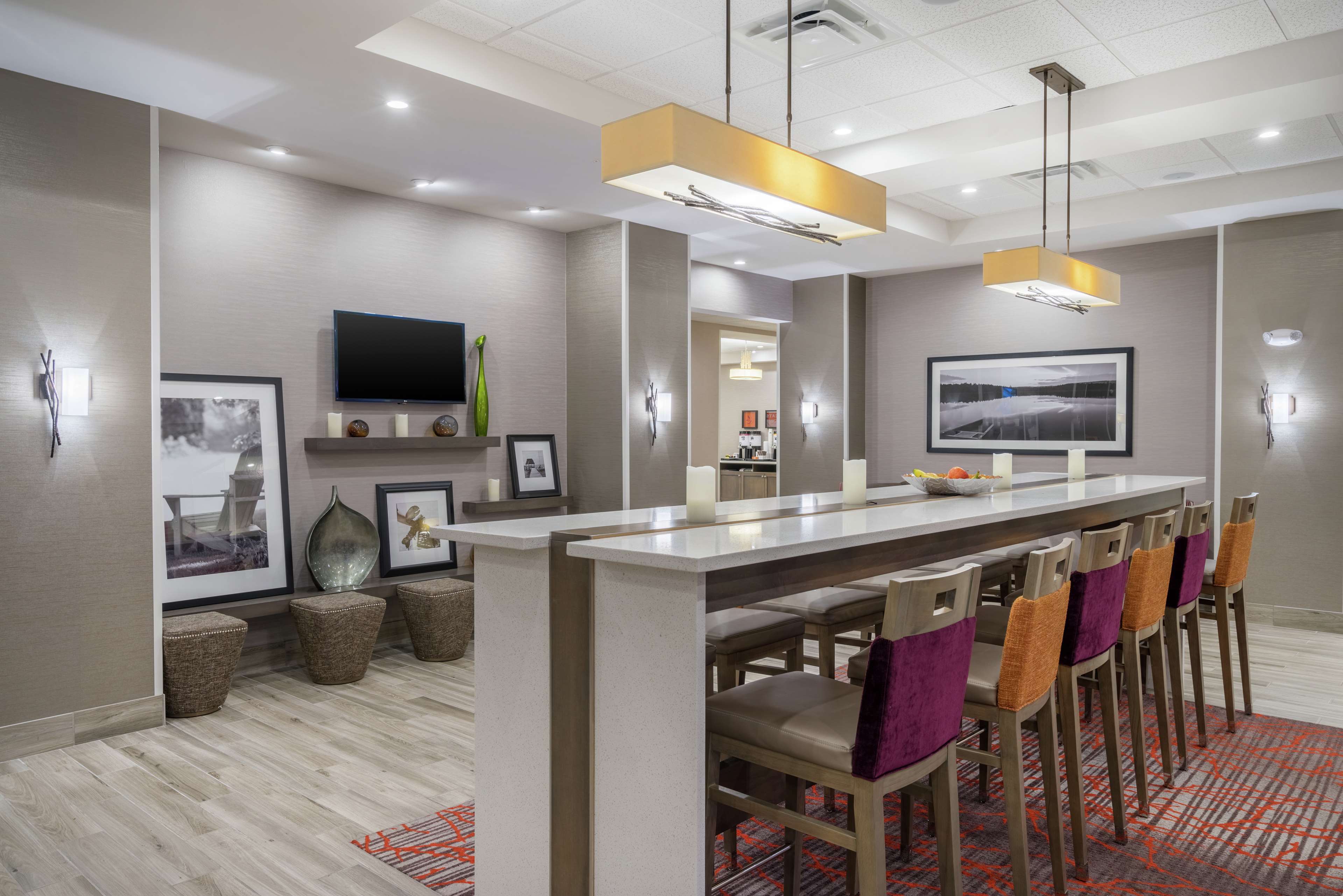Hampton Inn Oxford - photo 8