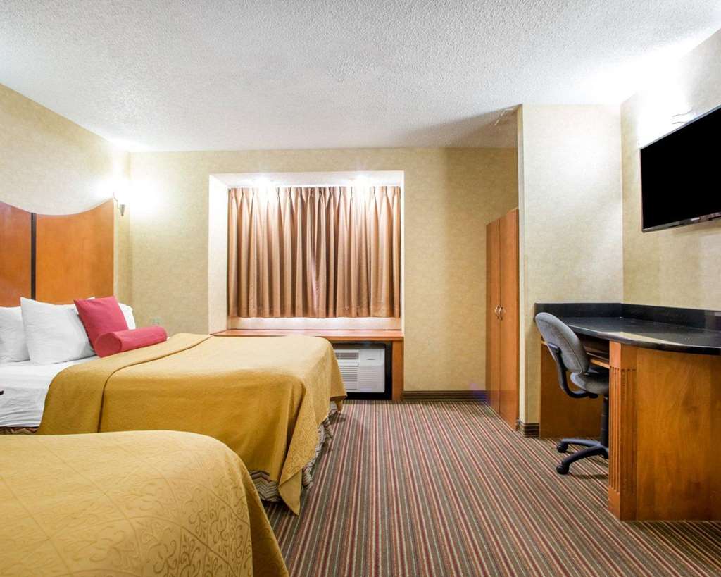 Quality Inn & Suites North Polaris - photo 15