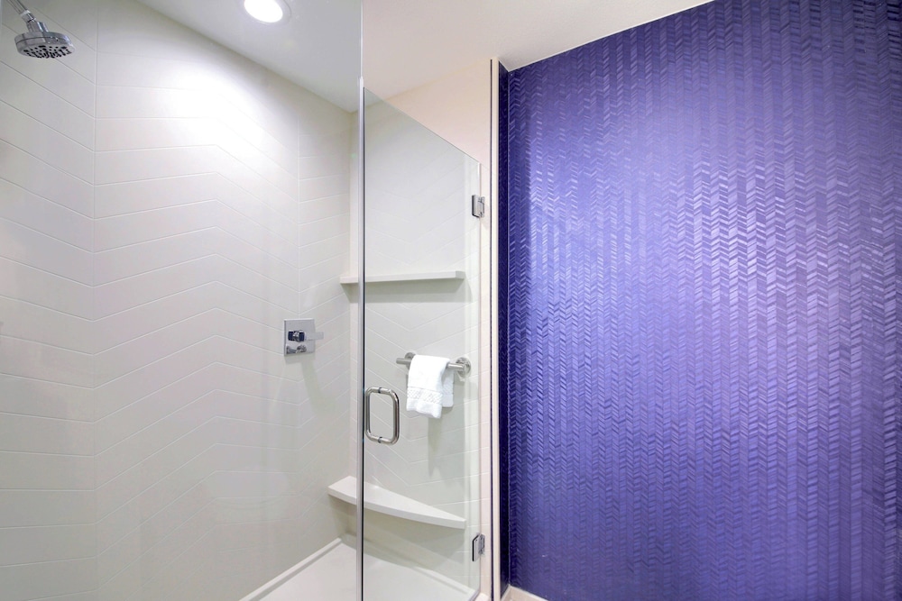 Fairfield Inn & Suites by Marriott Dallas Cedar Hill - photo 15