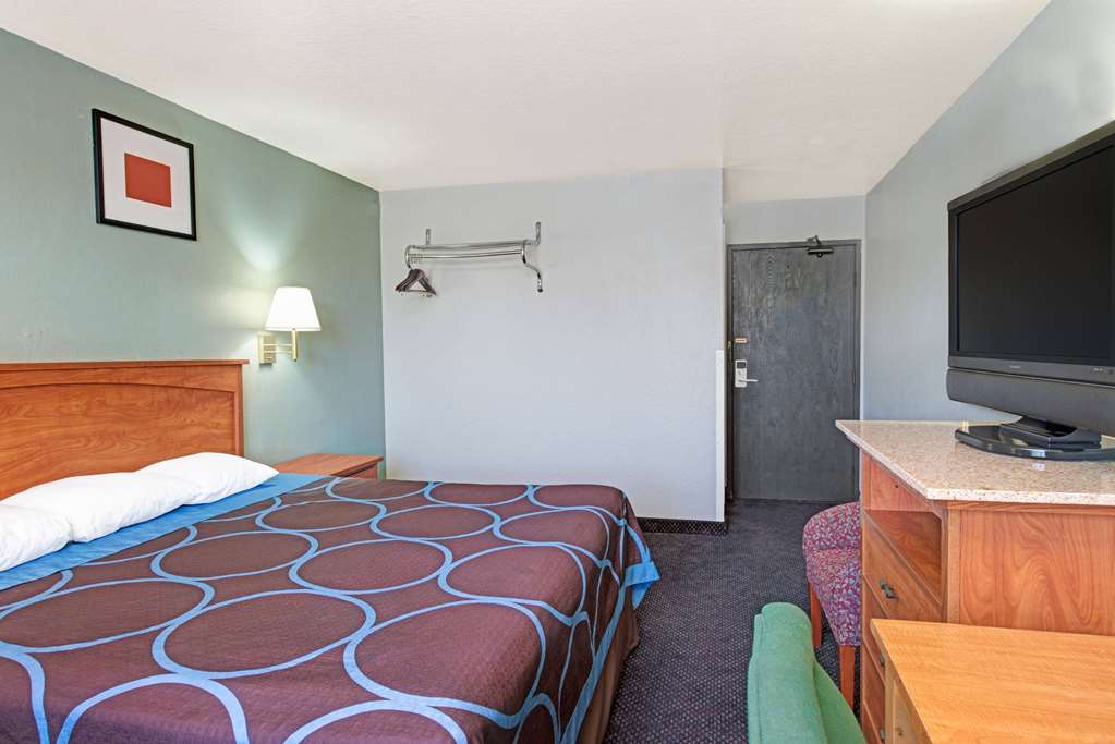 Super 8 by Wyndham Sacramento Florin Rd - photo 12