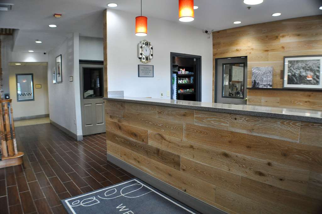 Country Inn & Suites by Radisson Topeka West KS - photo 3