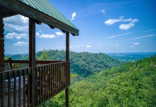 A View From Above Spacious Smoky Mountain Getaway Perfect for Families & Groups - photo 43