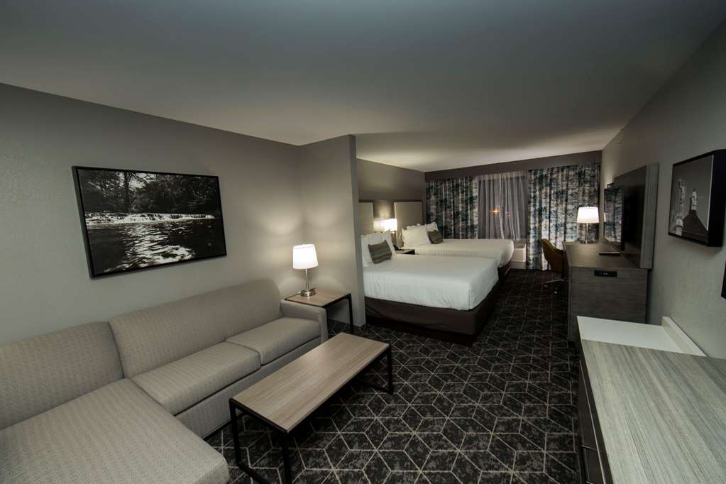 Best Western Plus Lawrenceburg - photo 18