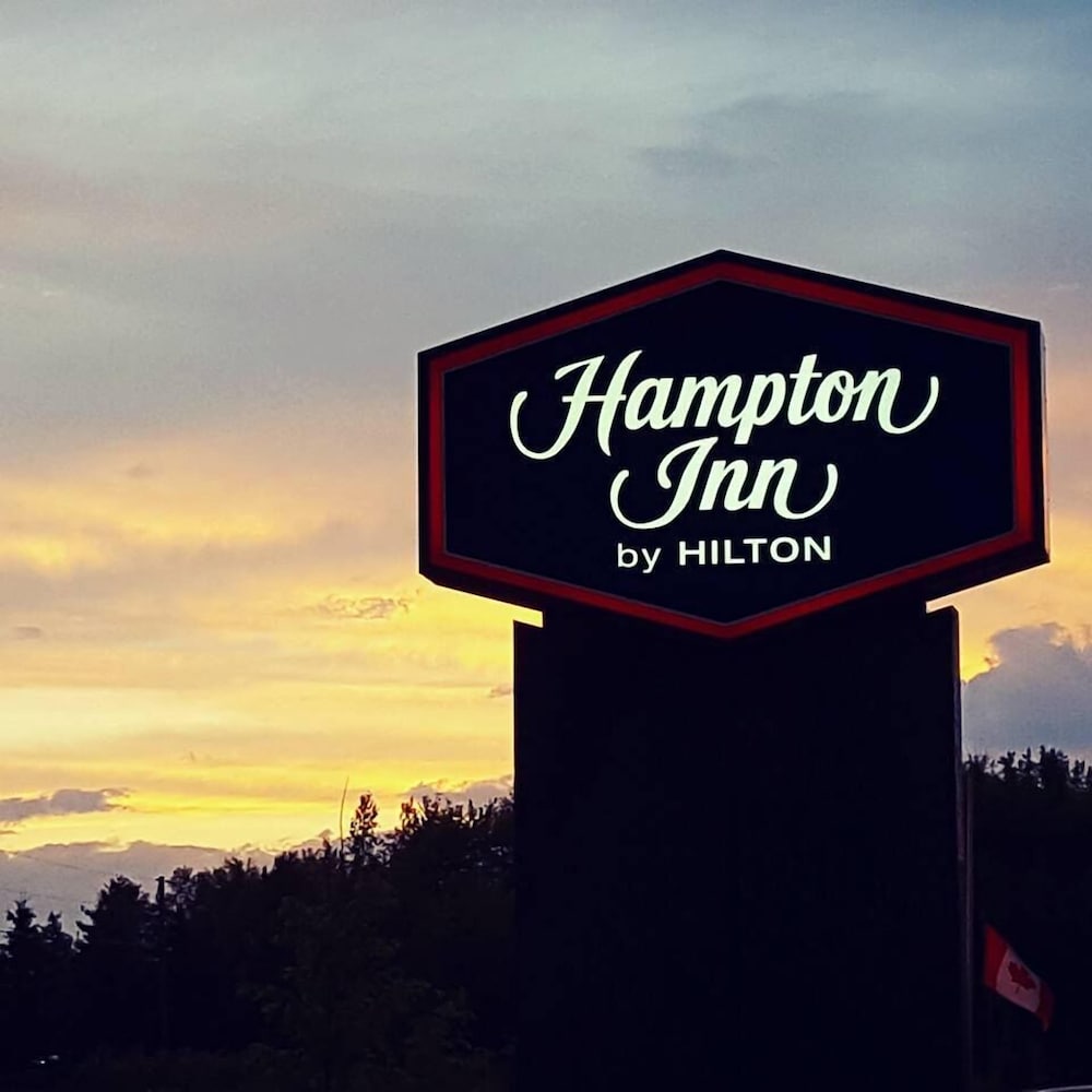Hampton Inn Bangor - photo 46