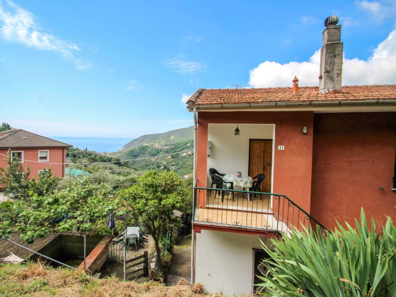 Apartment Cristina by Interhome — 4-Star Luxury Hotel in Moneglia, Italy
