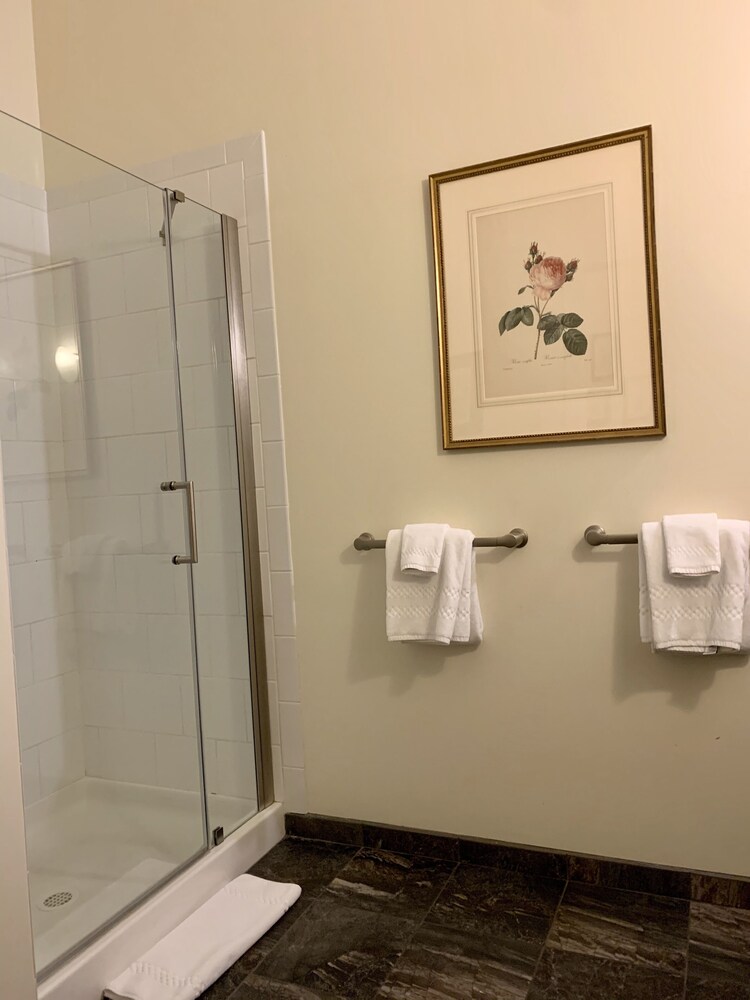 The Barrington - photo 53