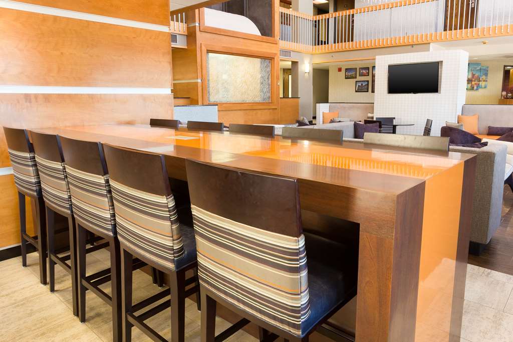 Drury Inn & Suites Austin North - photo 7