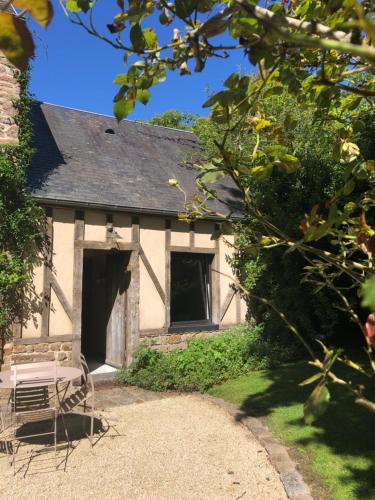 Le Clos du Mont Jarry — hotel in Le Val-Saint-Pere