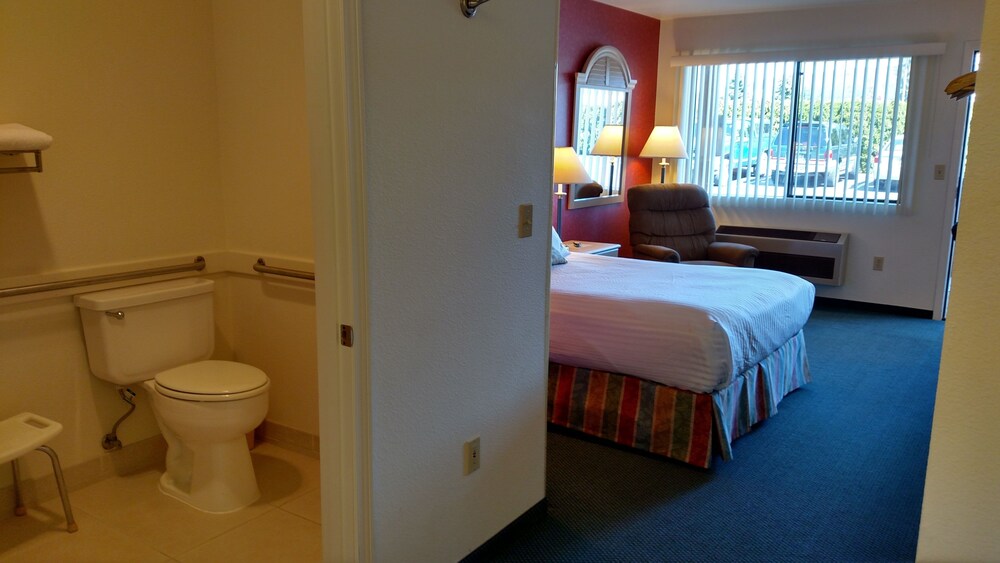 Lewis River Inn - photo 22