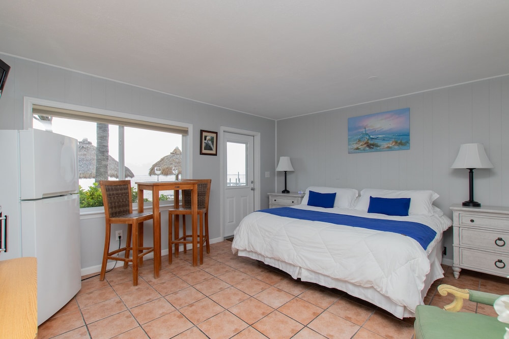 Sunset Cove Beach Resort - photo 13
