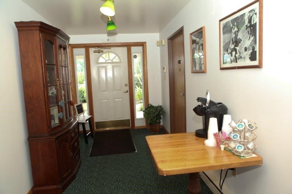 Champion Lakes Golf Resort - photo 14
