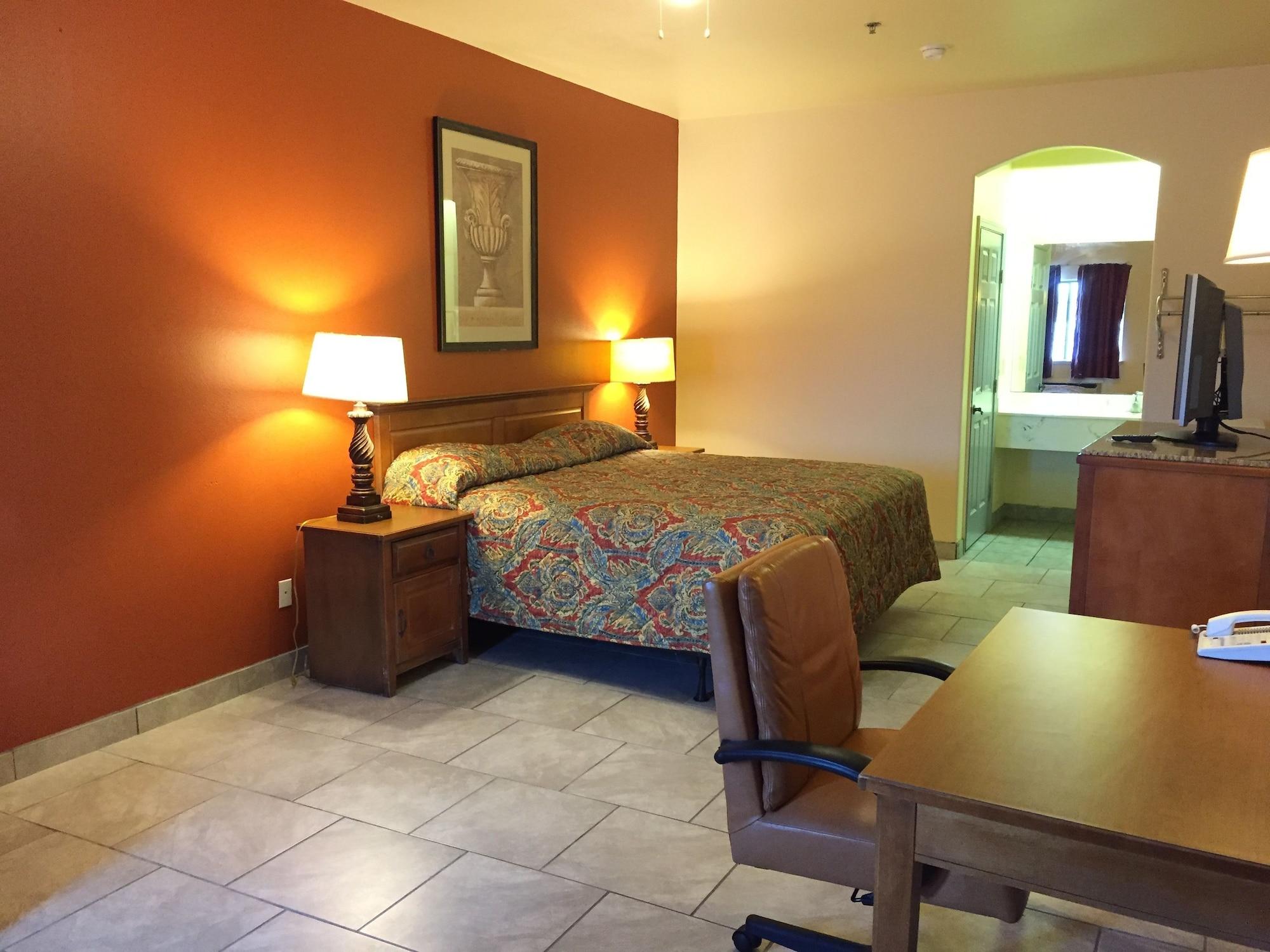 Boca Chica Inn & Suites Brownsville - photo 2