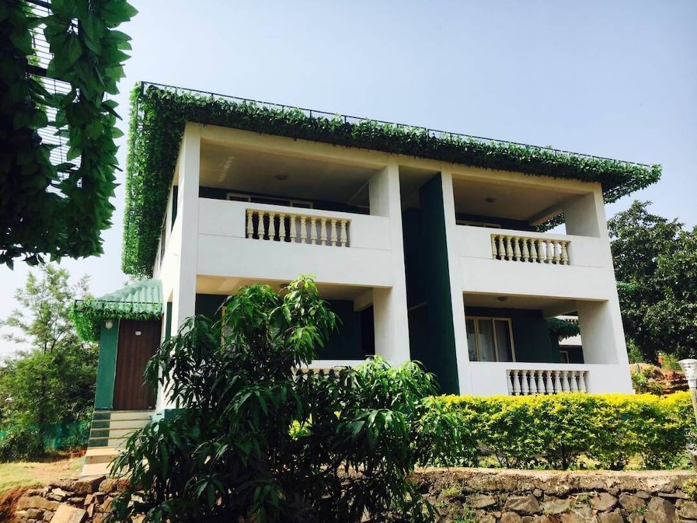 Presidency Highland Resort in Patan, India