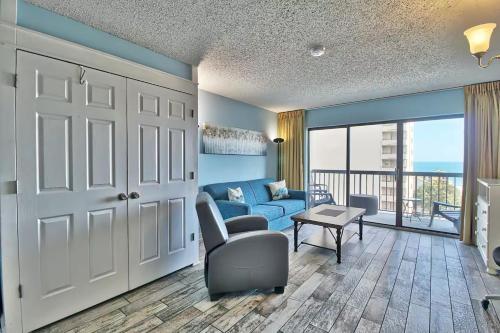 Spacious Ocean View Suite With Beautiful Updates Ocean Dunes Tower 2 Unit 6121 Sleeps 6 Guests — 4-Star Luxury Hotel in Myrtle Beach, United States