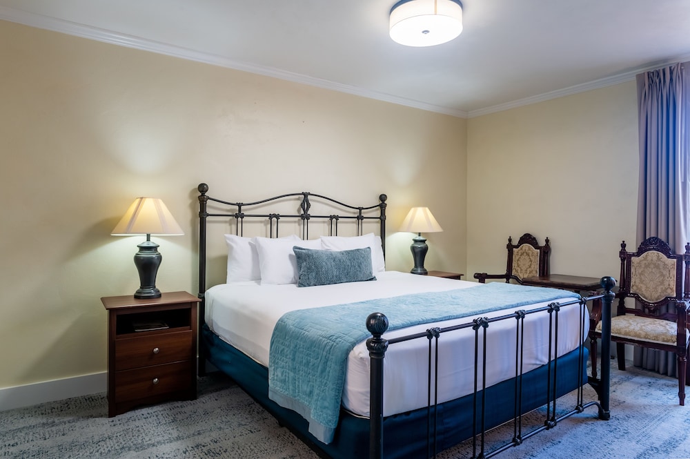 Gilbert Inn Seaside - photo 33