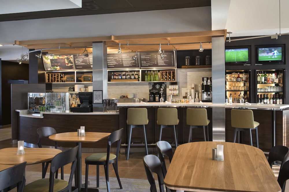 Courtyard by Marriott Boston Norwood Canton - photo 15