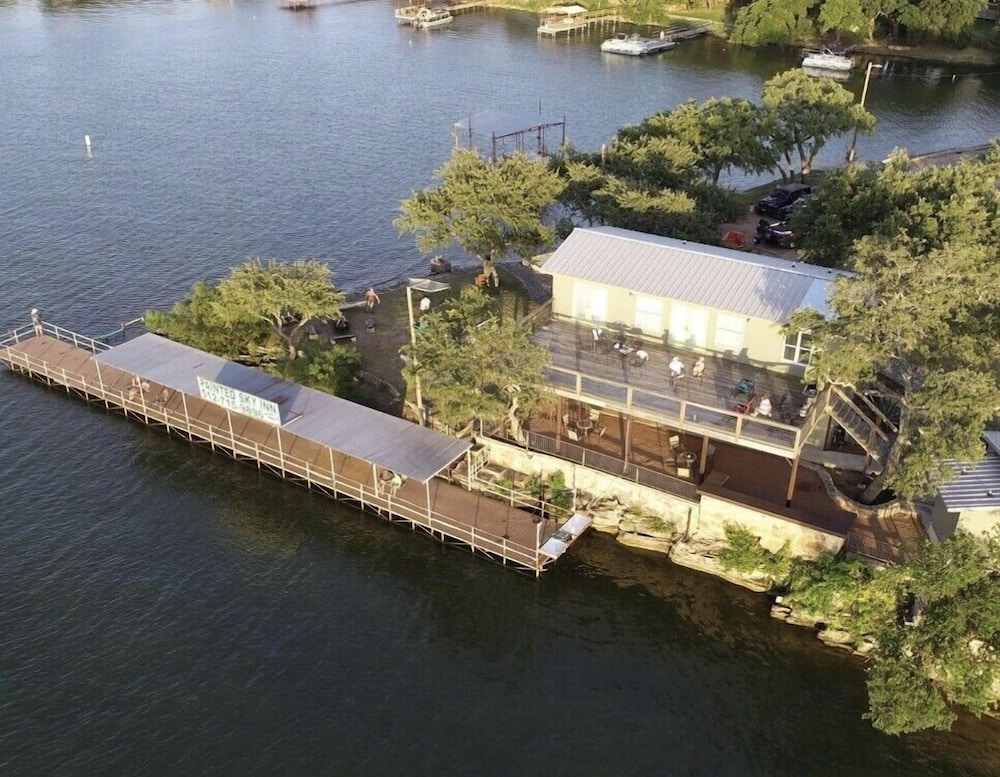 Painted Sky Inn in Burnet, United States