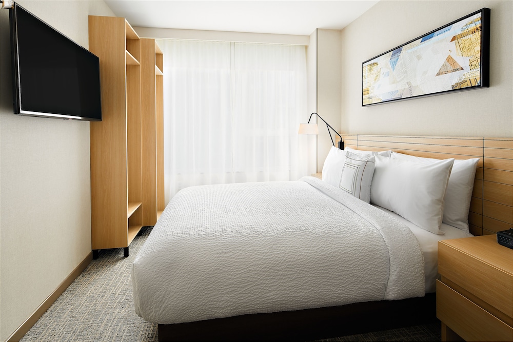 TownePlace Suites by Marriott New York Manhattan - photo 8