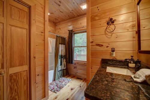 Wolf Mountain Hideaway - photo 13